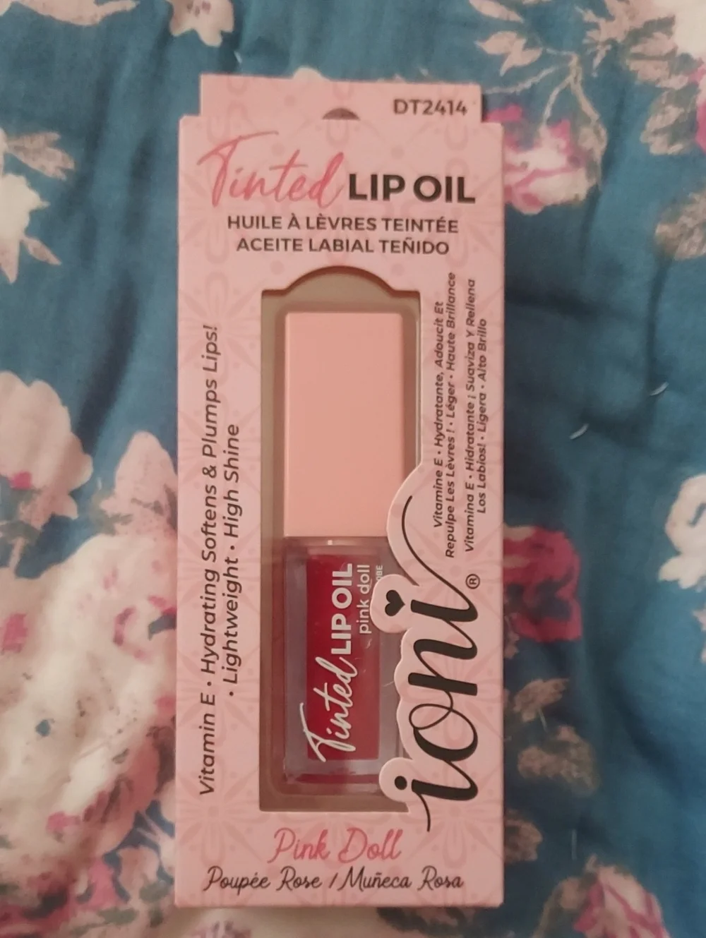 Ioni Tinted Lip Oil in Pink Doll - Pink